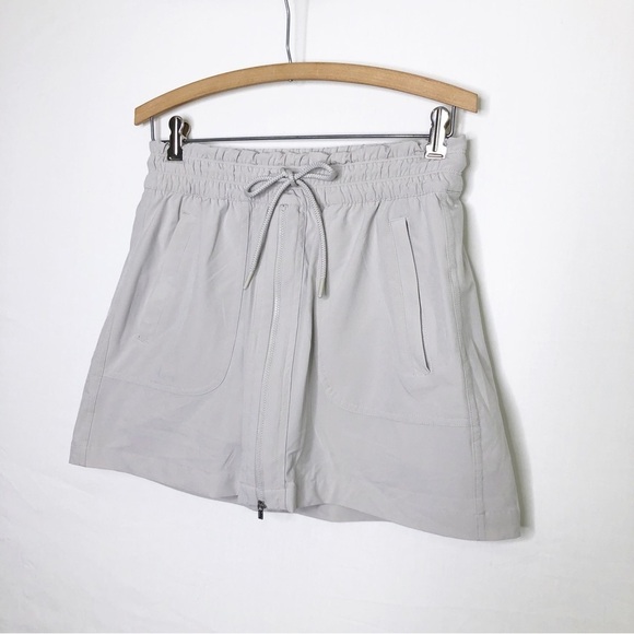 ATHLETA tan zip front Skorts - Picture 12 of 13
